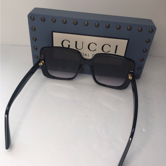New - 💯Authentic Gucci Grey Gradient Square Ladies Sunglasses GG0632S 001 56 . - Picture 11 of 17